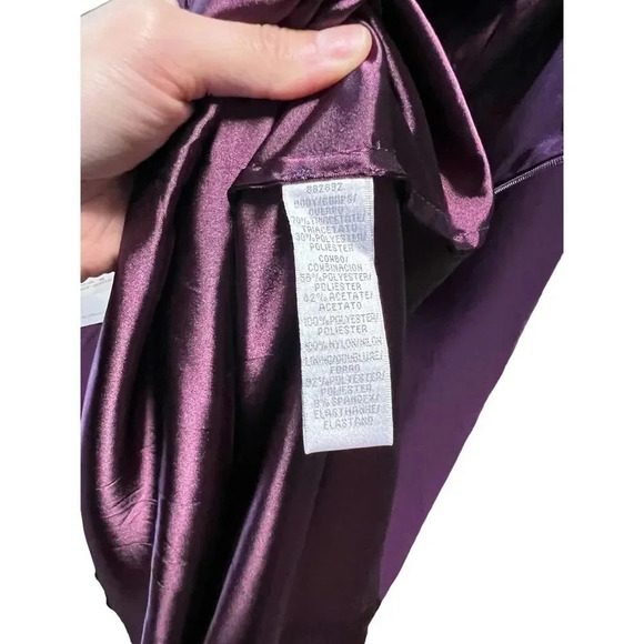 Theia Riley Cold Shoulder Gown - Picture 9 of 9